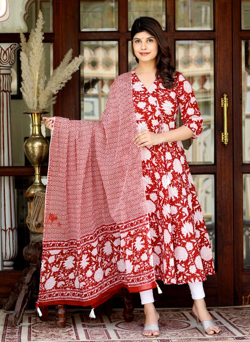 Miravan Red Floral Printed Anarkali Kurta & Dupatta for Women - Image 1